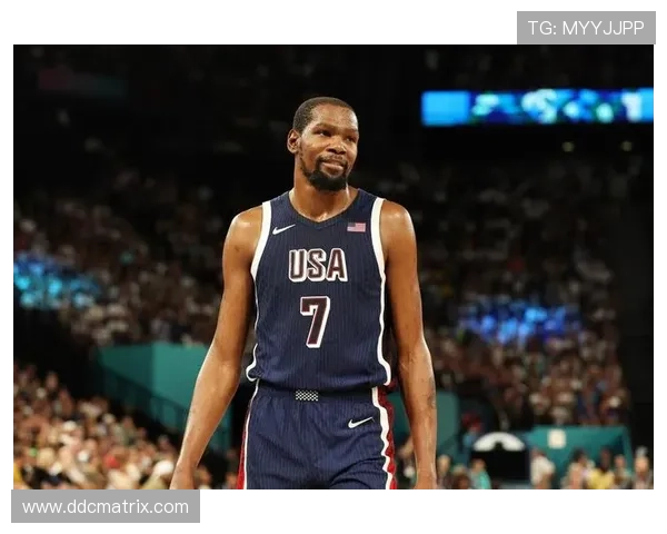 篮球世界纪录：从得分王到最长连胜纪录的辉煌瞬间揭秘